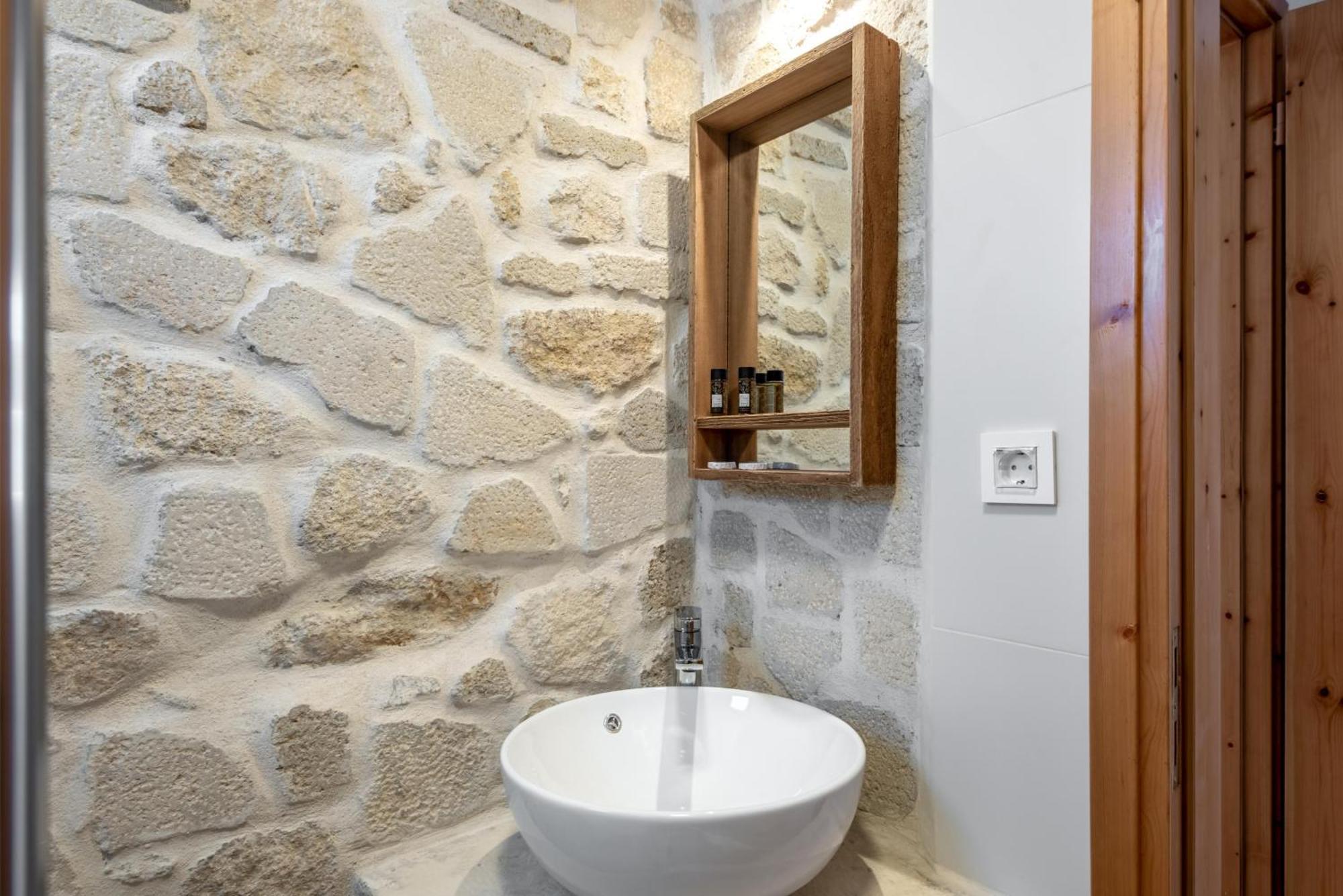Villa Froudi Near Falaserna Beach كيساموس المظهر الخارجي الصورة